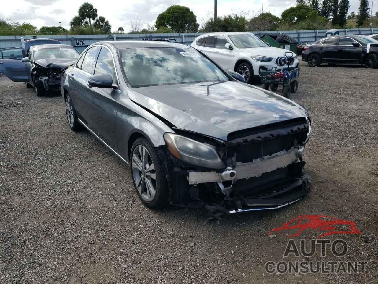 MERCEDES-BENZ C-CLASS 2017 - 55SWF4JB5HU229057