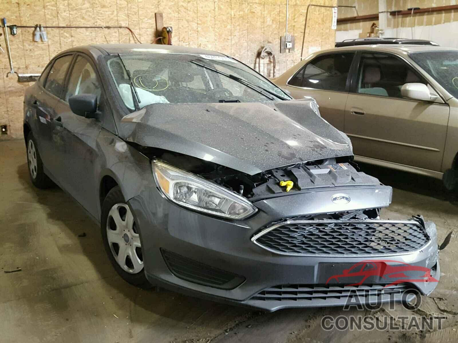 FORD FOCUS 2018 - 1FADP3E20JL271607