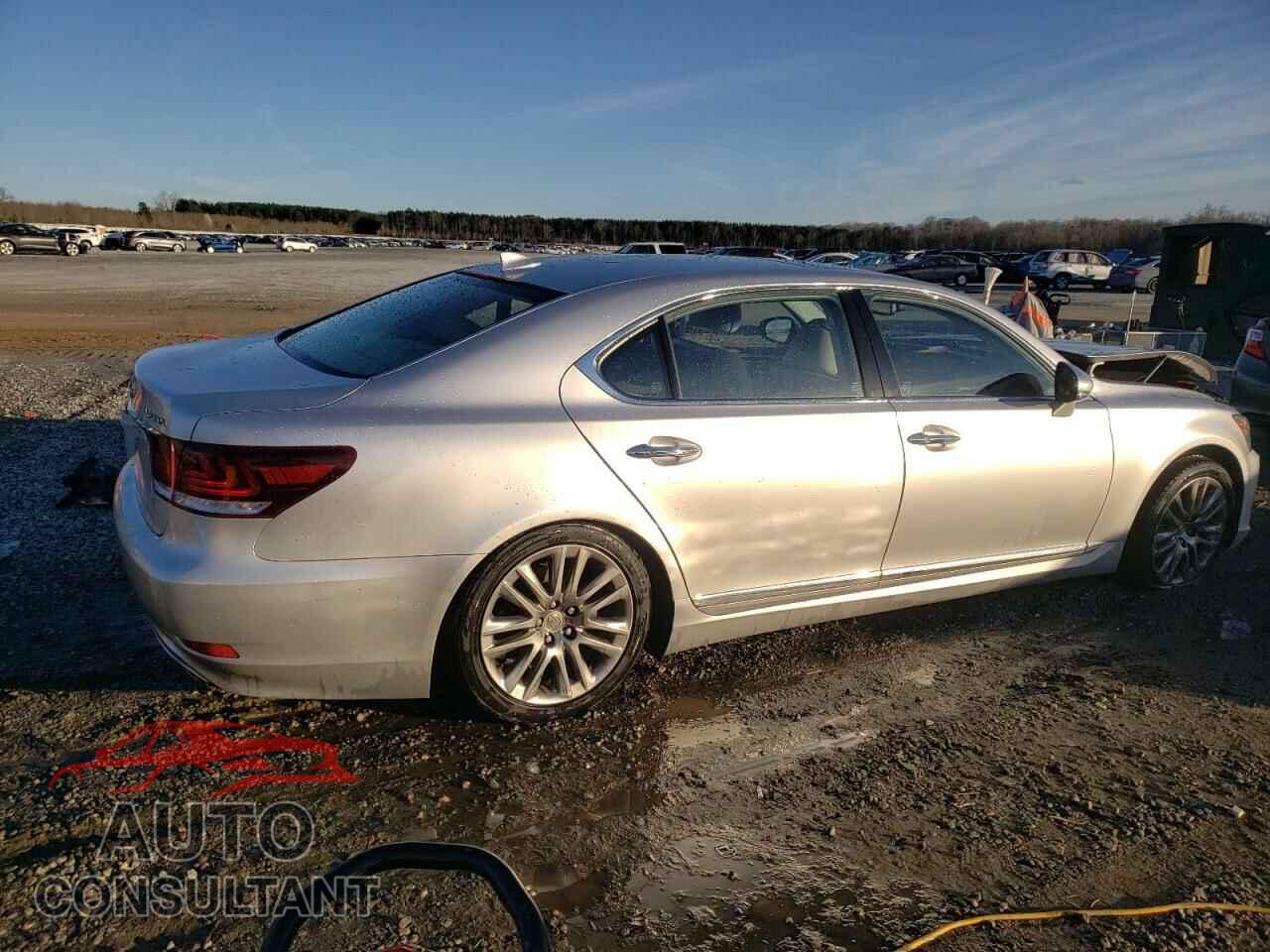 LEXUS LS460 2017 - JTHGL5EF4H5057508