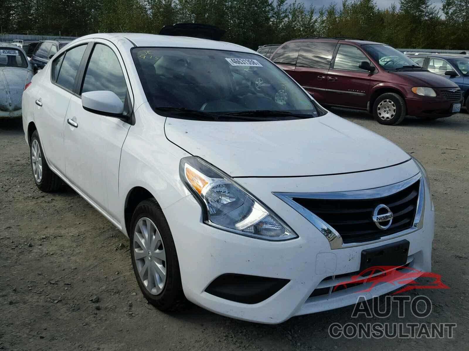 NISSAN VERSA 2018 - 3N1CN7AP0JL845103