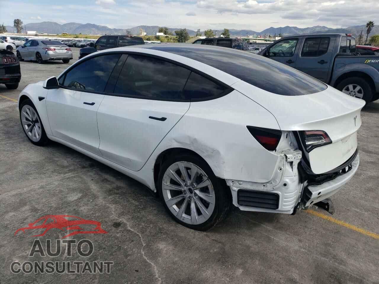 TESLA MODEL 3 2022 - 5YJ3E1EA7NF374247