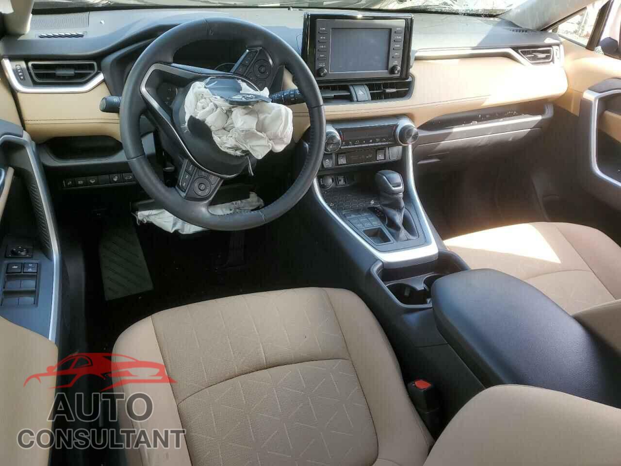 TOYOTA RAV4 2019 - JTMP1RFV2KD047559