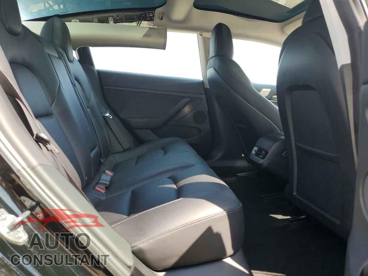 TESLA MODEL 3 2022 - 5YJ3E1EA7NF370960