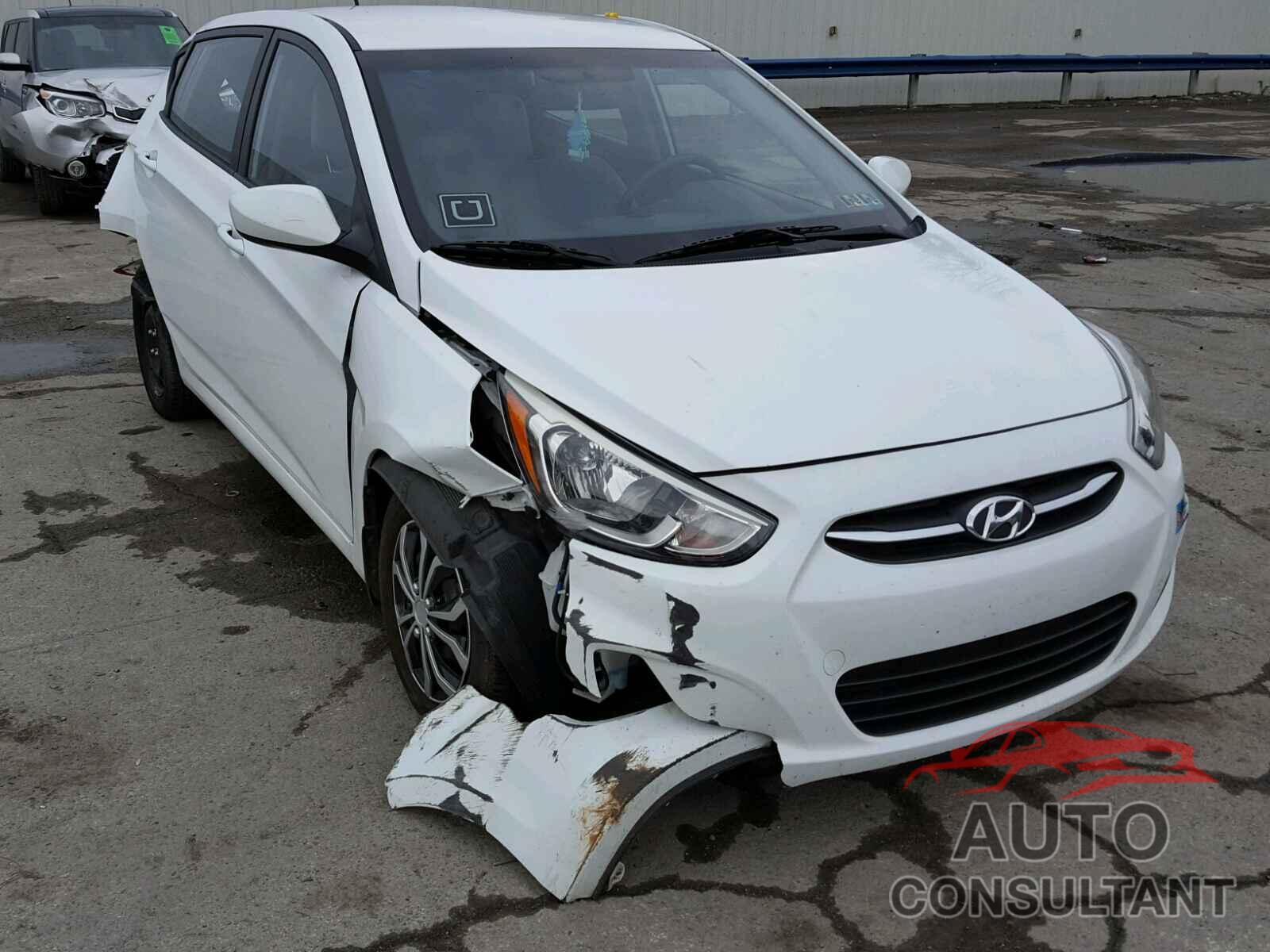 HYUNDAI ACCENT 2015 - KMHCT5AE6FU199631