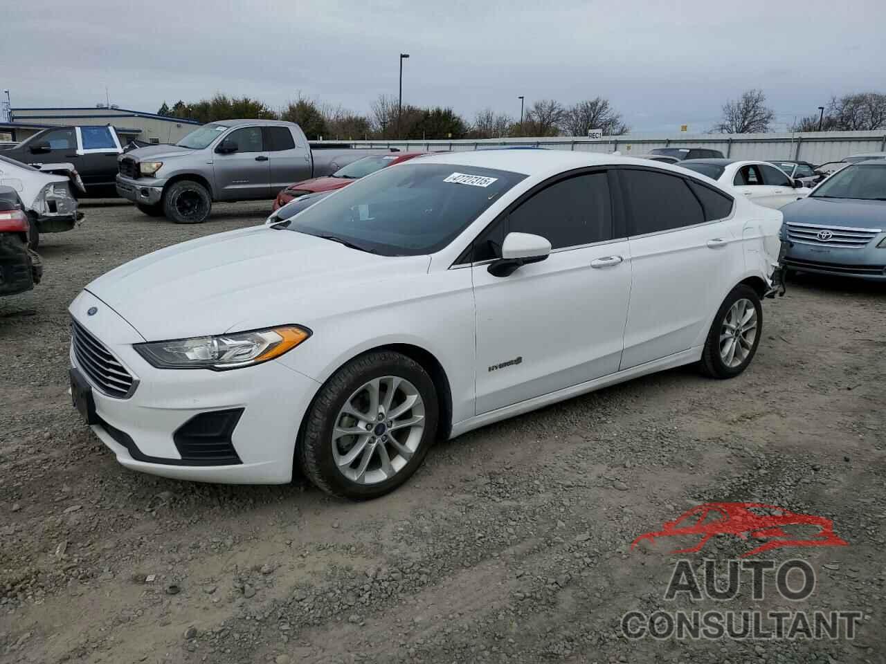 FORD FUSION 2019 - 3FA6P0LU2KR119777