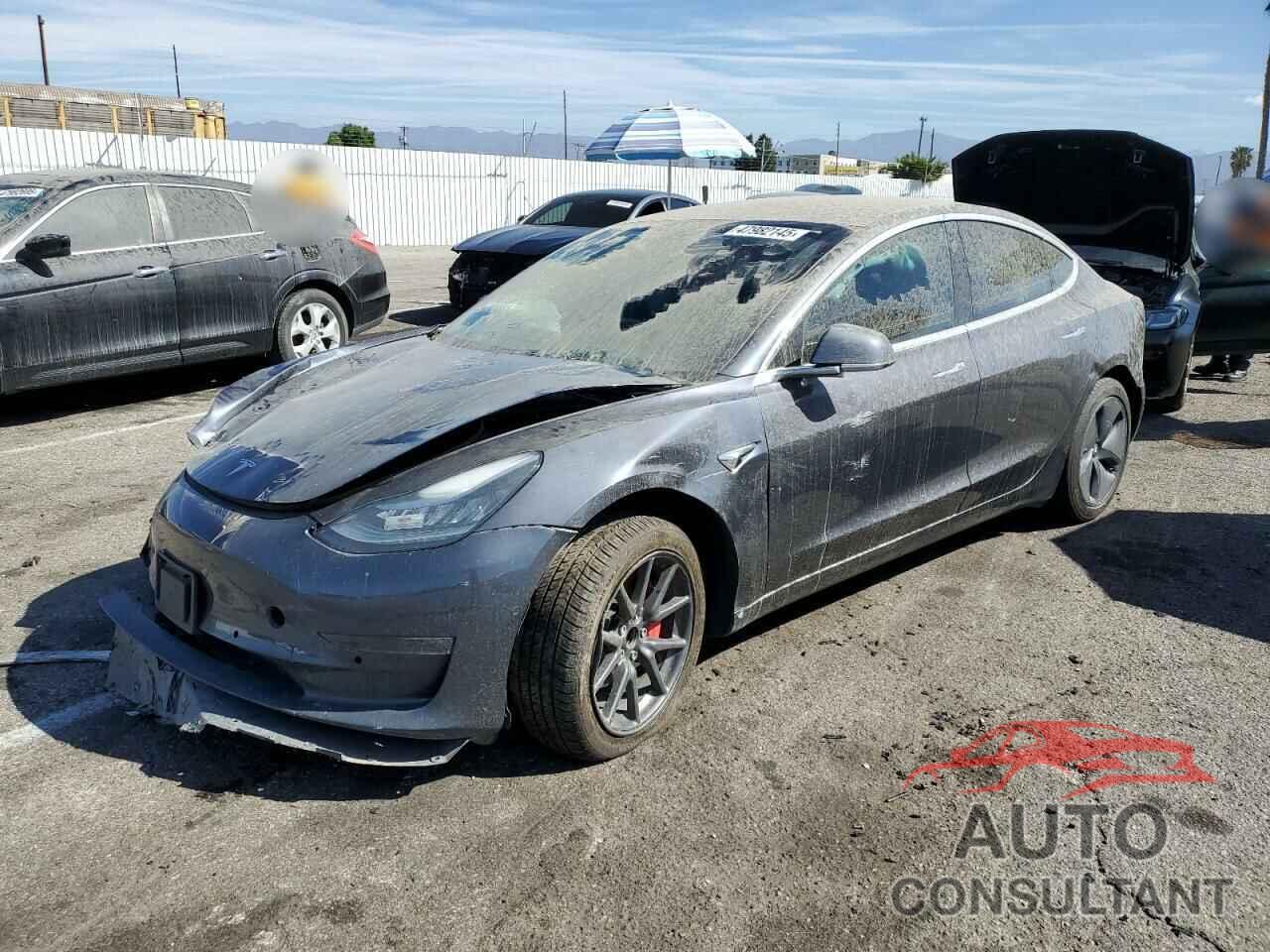 TESLA MODEL 3 2018 - 5YJ3E1EA0JF039857