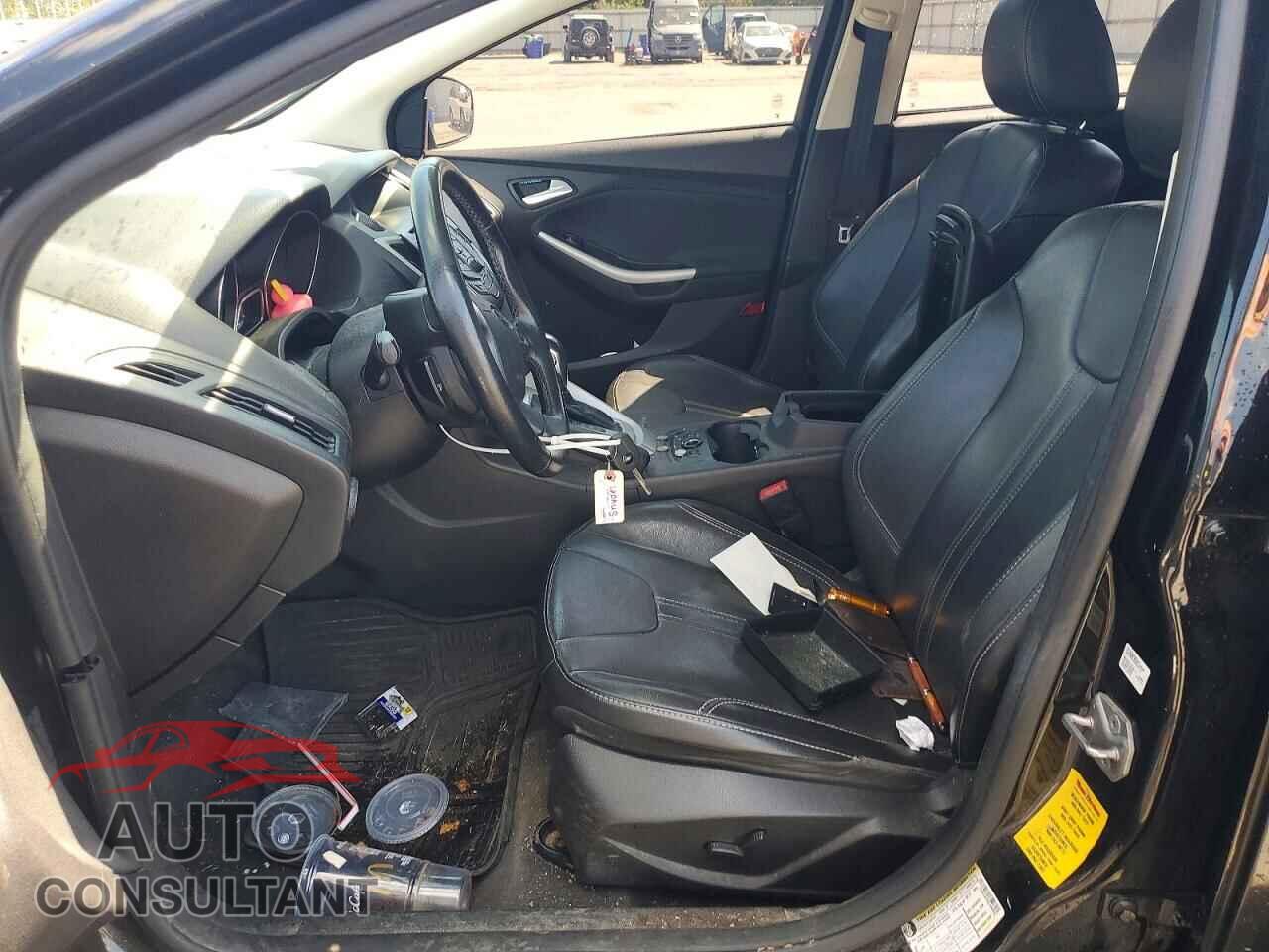 FORD FOCUS 2014 - 1FADP3F2XEL280982
