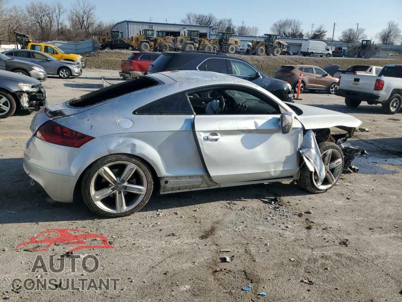 AUDI TT 2014 - TRUBFAFK2E1005455