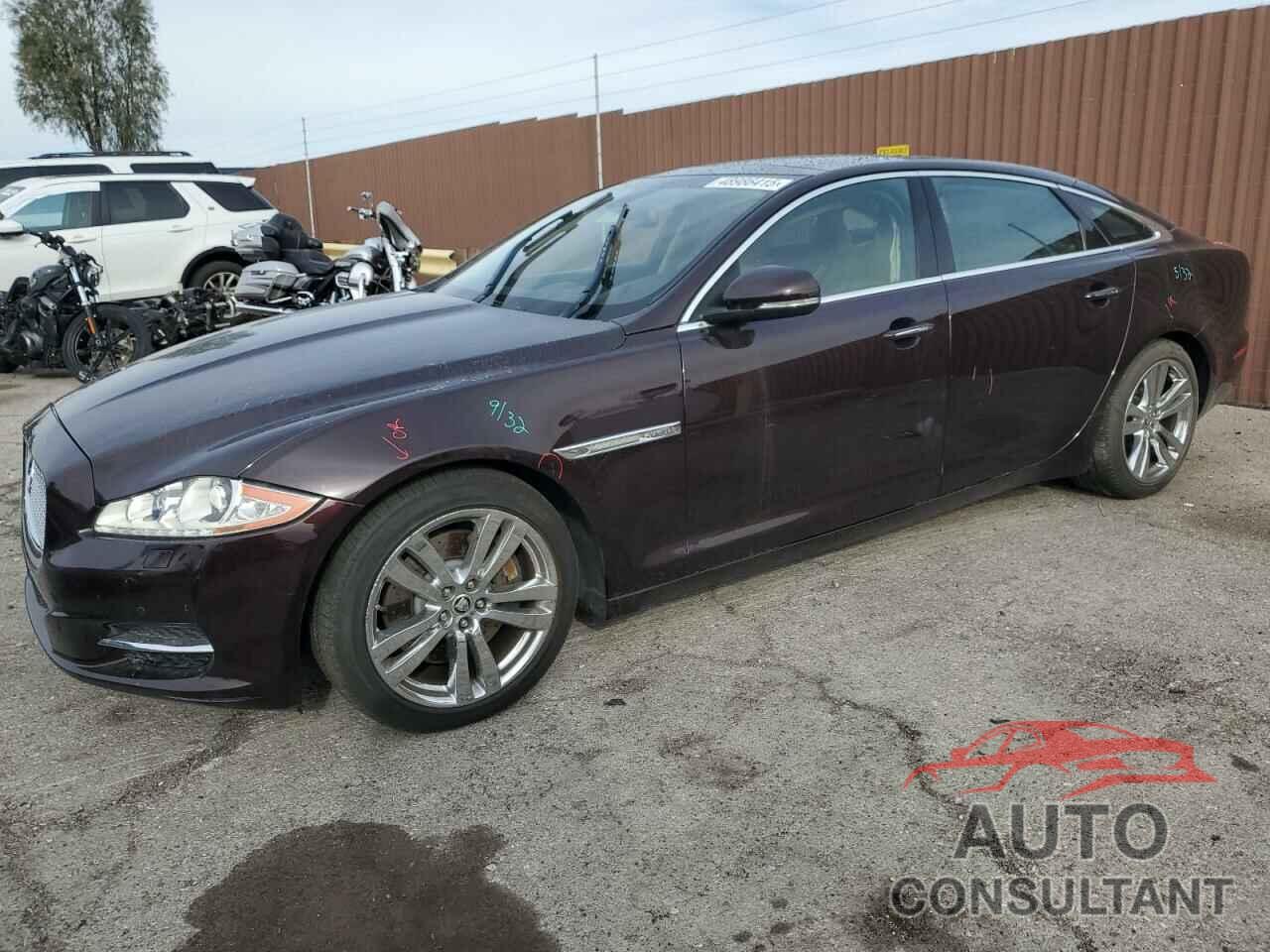 JAGUAR XJ 2011 - SAJWA2GBXBLV05783