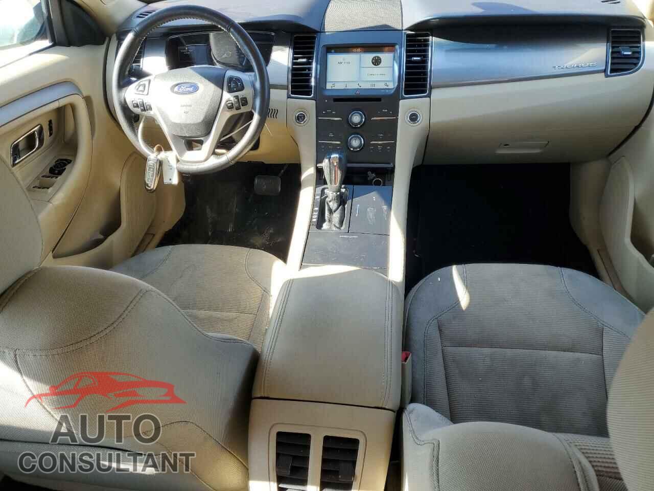 FORD TAURUS 2016 - 1FAHP2E82GG107549