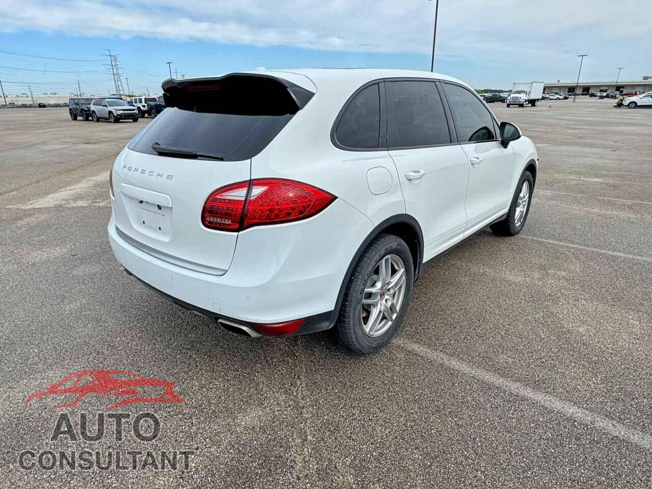 PORSCHE CAYENNE 2014 - WP1AA2A28ELA02404