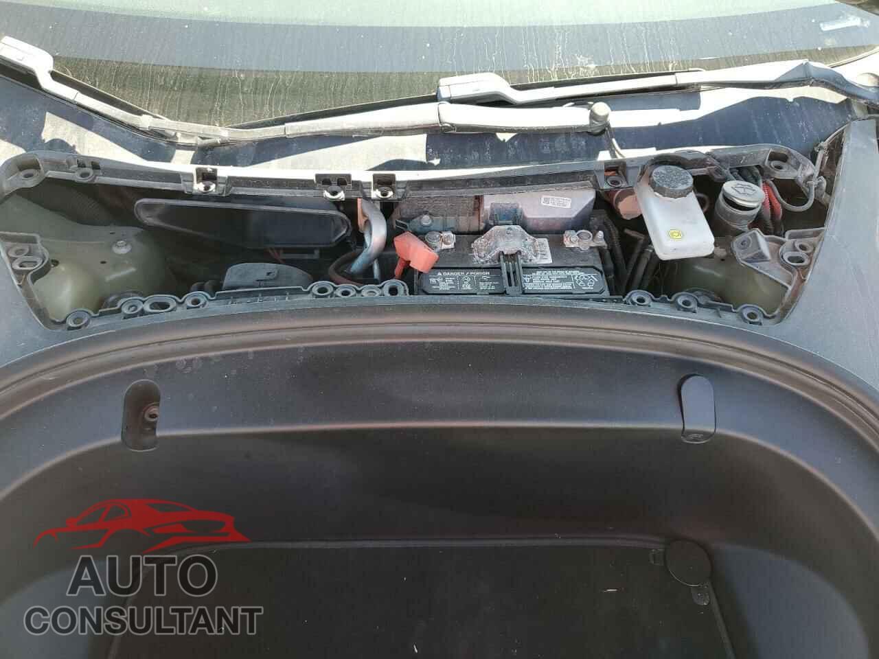 TESLA MODEL 3 2019 - 5YJ3E1EA3KF324991