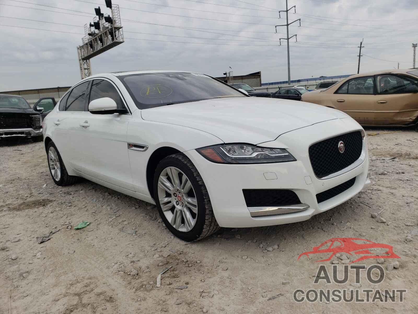 JAGUAR XF 2017 - SAJBD4BVXHCY30154