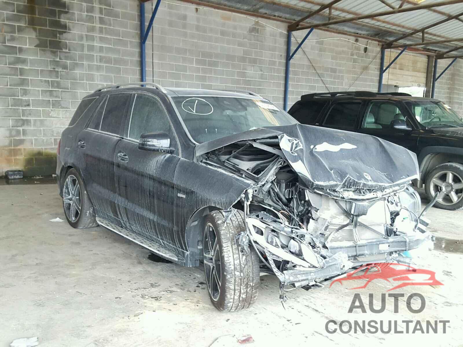 MERCEDES-BENZ GLE 43 AMG 2018 - 4JGDA6EB8JB095291