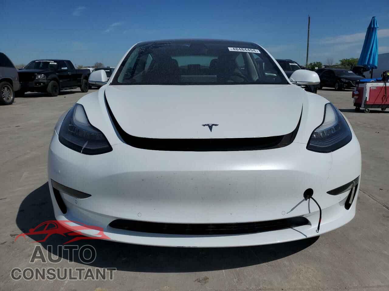TESLA MODEL 3 2018 - 5YJ3E1EB7JF106575