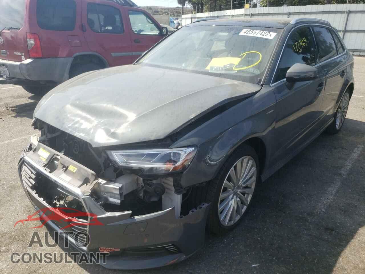 AUDI A3 2017 - WAUTPBFF7HA131638