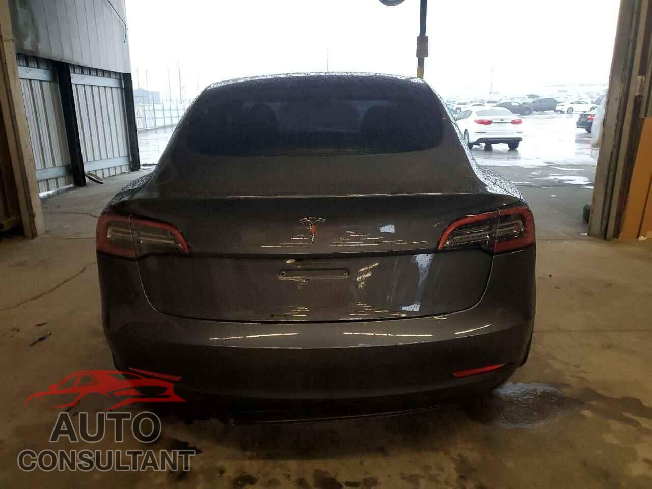 TESLA MODEL 3 2023 - 5YJ3E1EA9PF657431