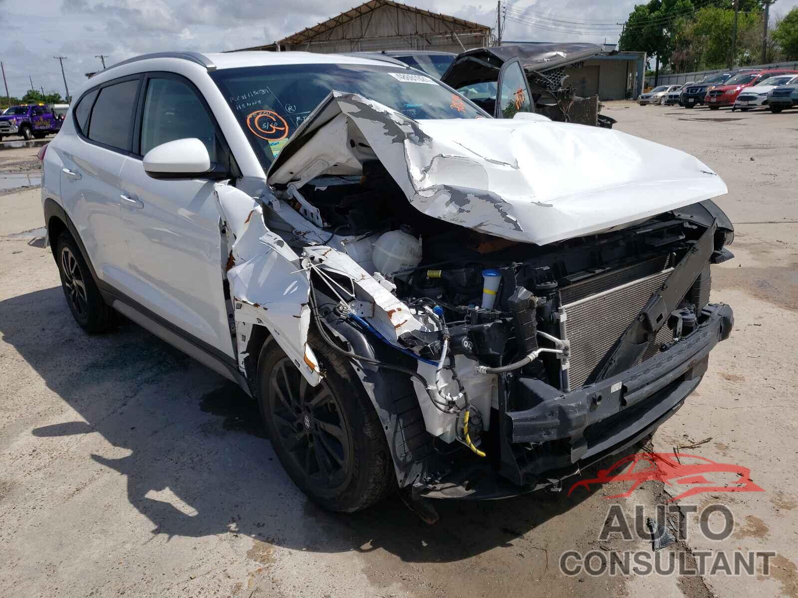 HYUNDAI TUCSON 2018 - KM8J3CA4XJU708244