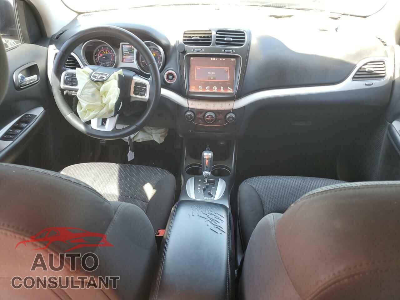 DODGE JOURNEY 2017 - 3C4PDCBG1HT670699
