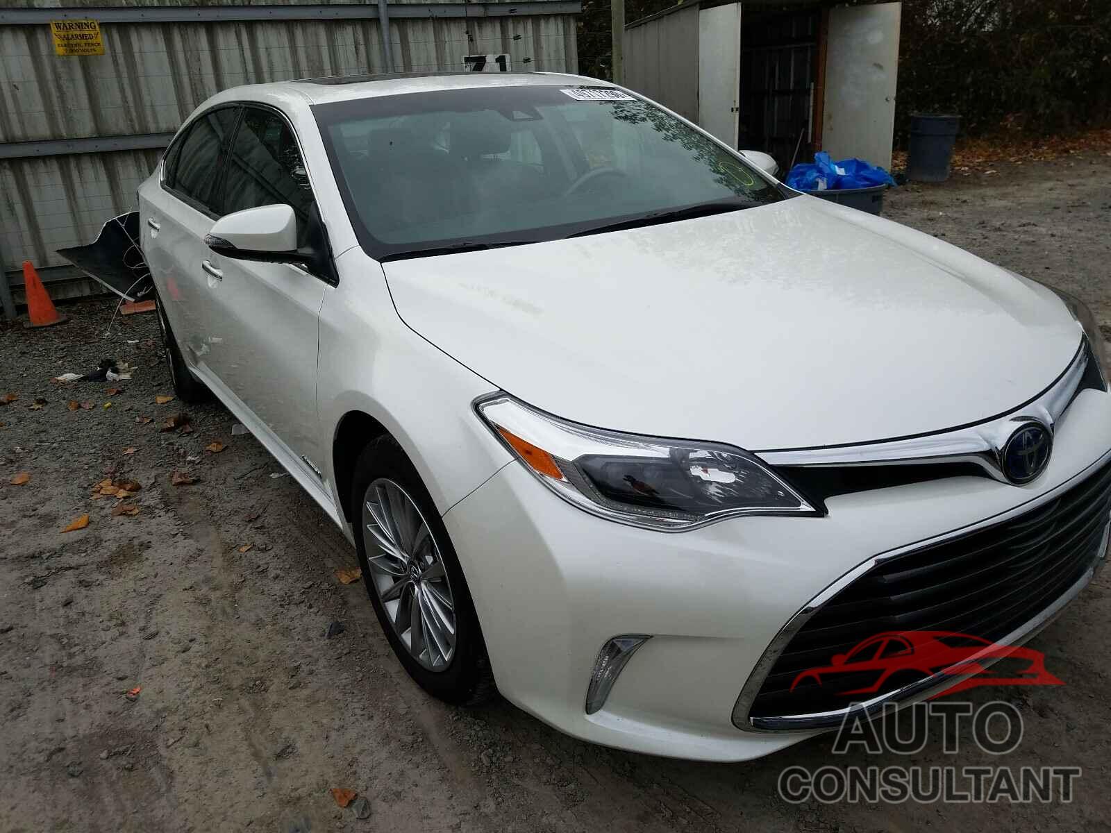 TOYOTA AVALON 2018 - 4T1BD1EB1JU061361