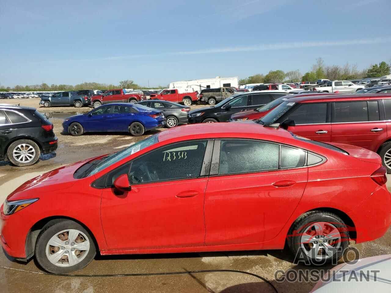 CHEVROLET CRUZE 2018 - 1G1BC5SM3J7127307