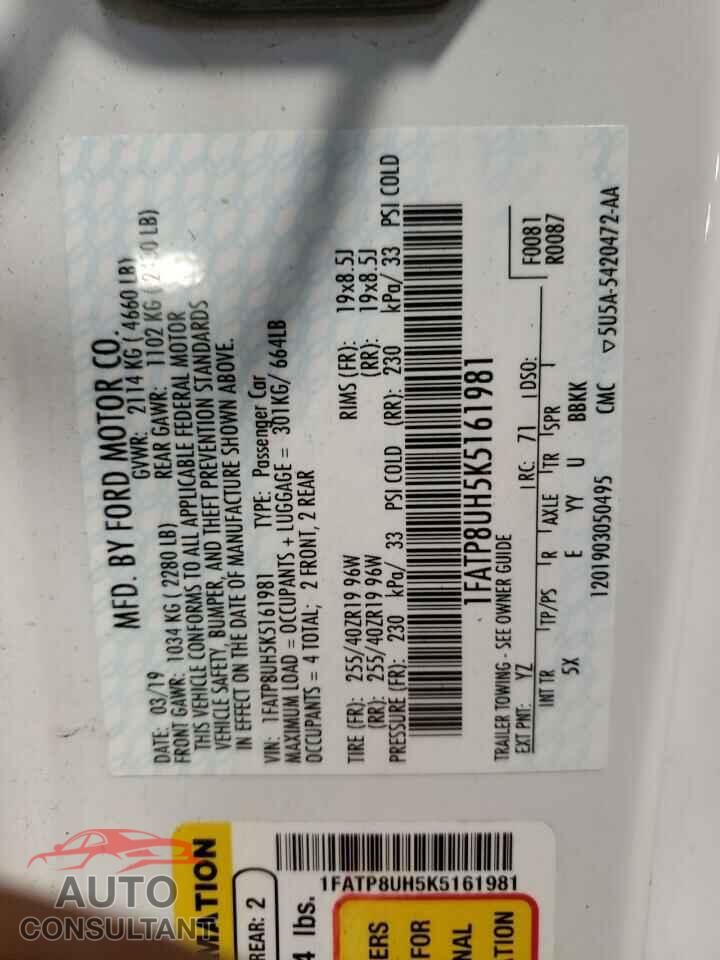 FORD MUSTANG 2019 - 1FATP8UH5K5161981