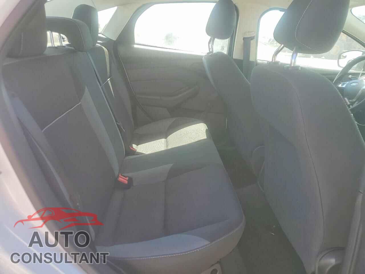 FORD FOCUS 2014 - 1FADP3E25EL169113