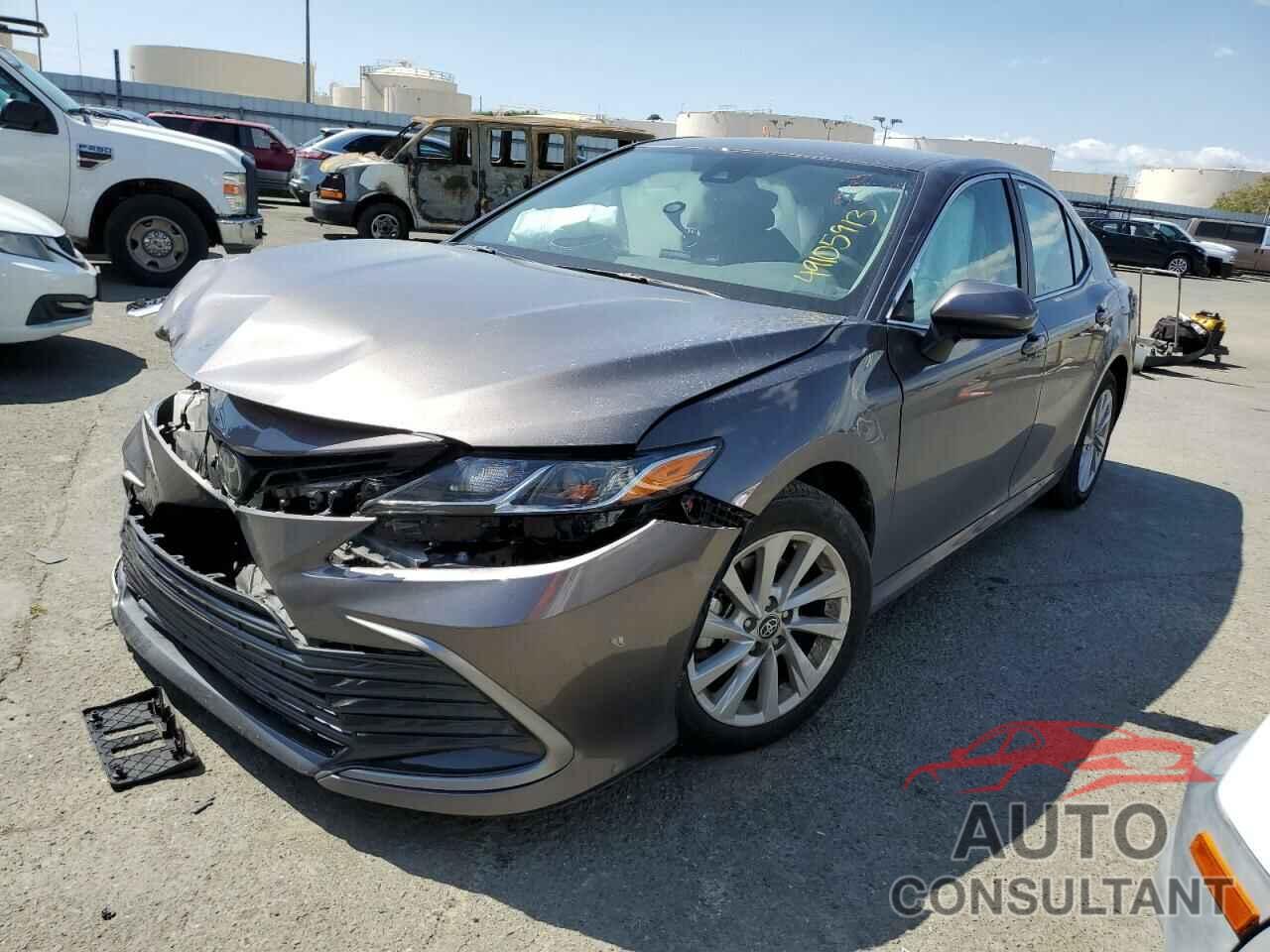 TOYOTA CAMRY 2023 - 4T1C11AK8PU728843