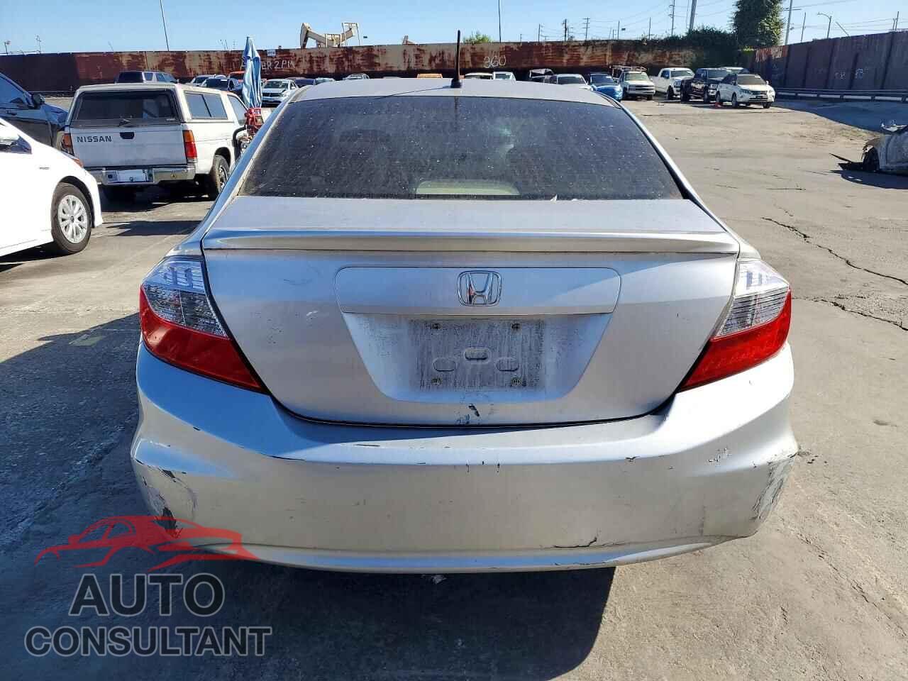 HONDA CIVIC 2012 - JHMFB4F23CS004491