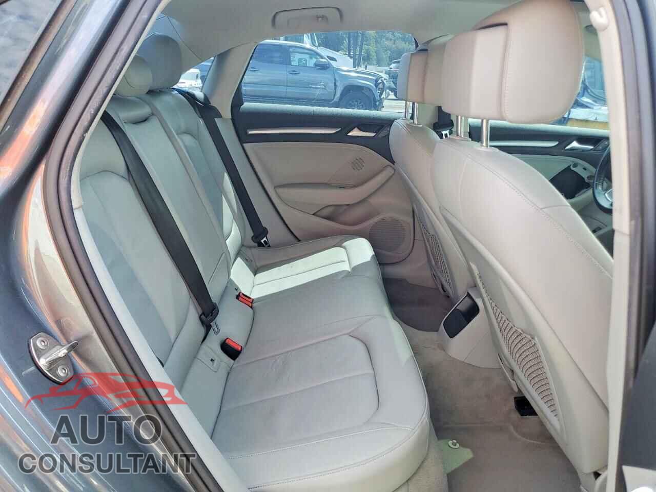 AUDI A3 2015 - WAUACGFF8F1012316