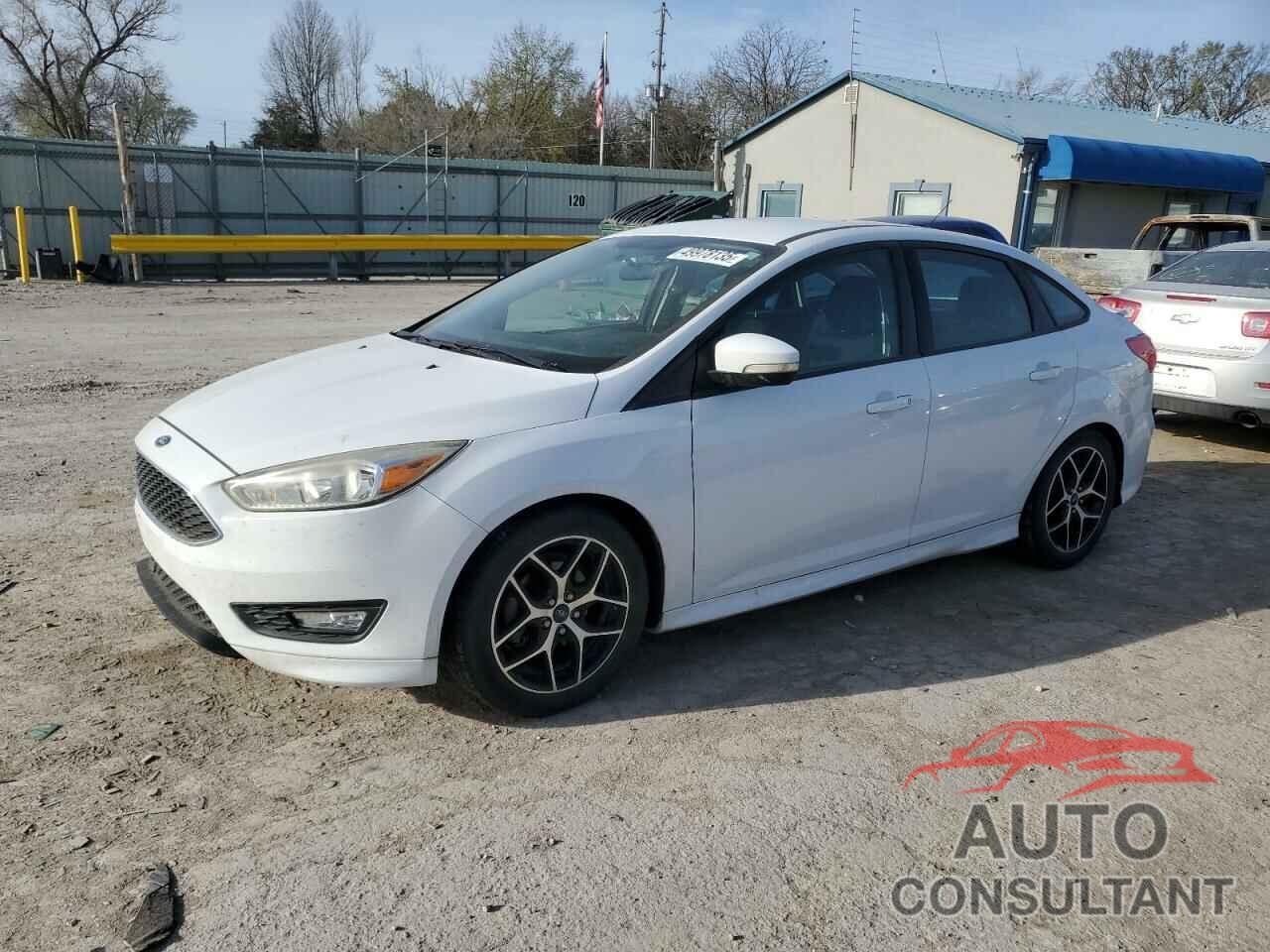 FORD FOCUS 2015 - 1FADP3F25FL386239