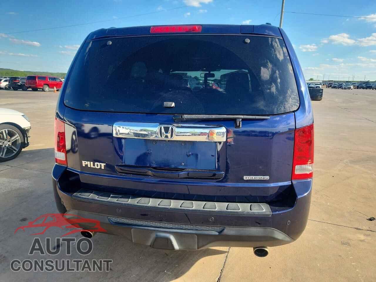 HONDA PILOT 2013 - 5FNYF3H99DB018364