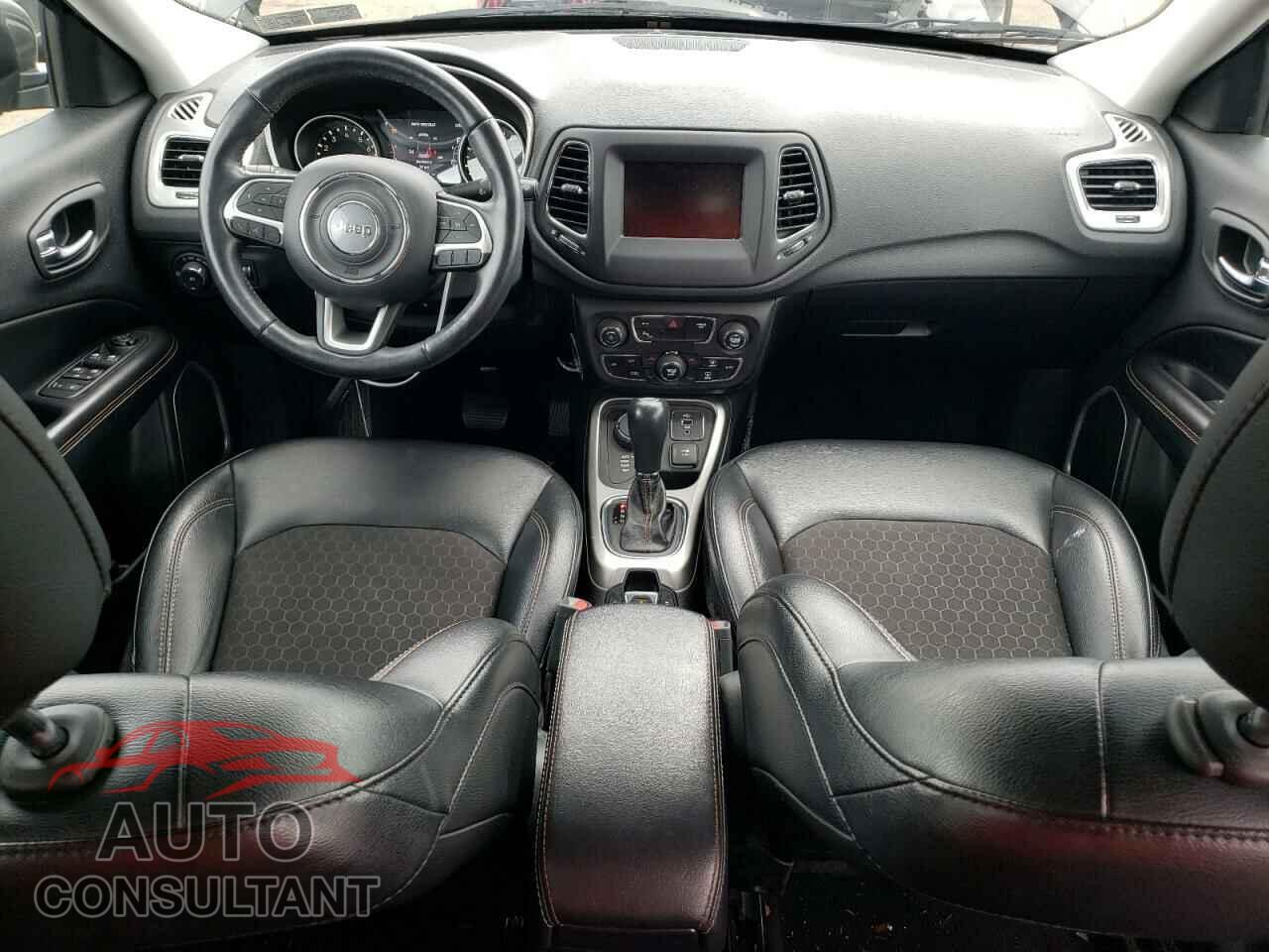JEEP COMPASS 2019 - 3C4NJDBB2KT828145