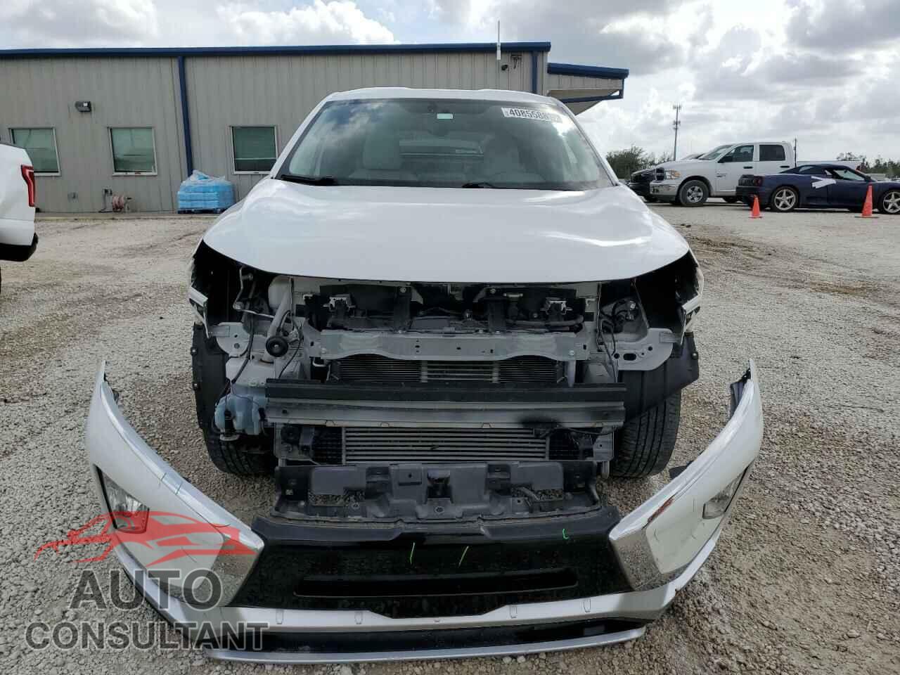 MITSUBISHI ECLIPSE 2018 - JA4AT5AA8JZ061166