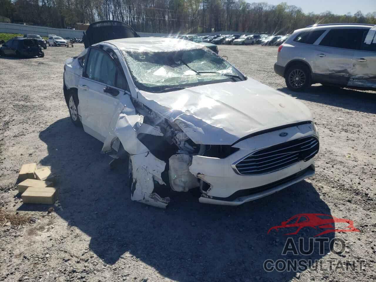 FORD FUSION 2019 - 3FA6P0G70KR276843