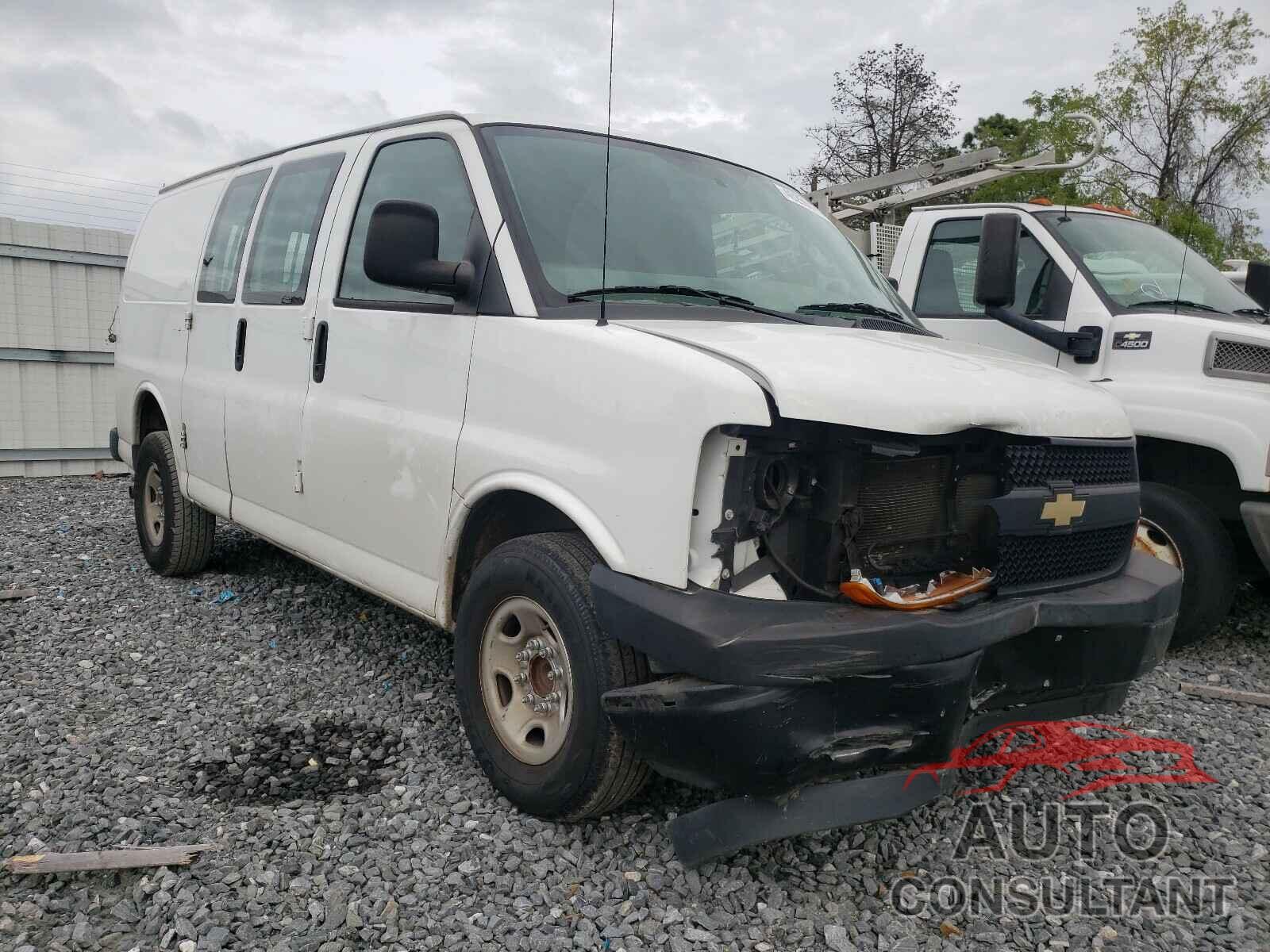 CHEVROLET EXPRESS 2017 - 1GCWGAFFXH1350426