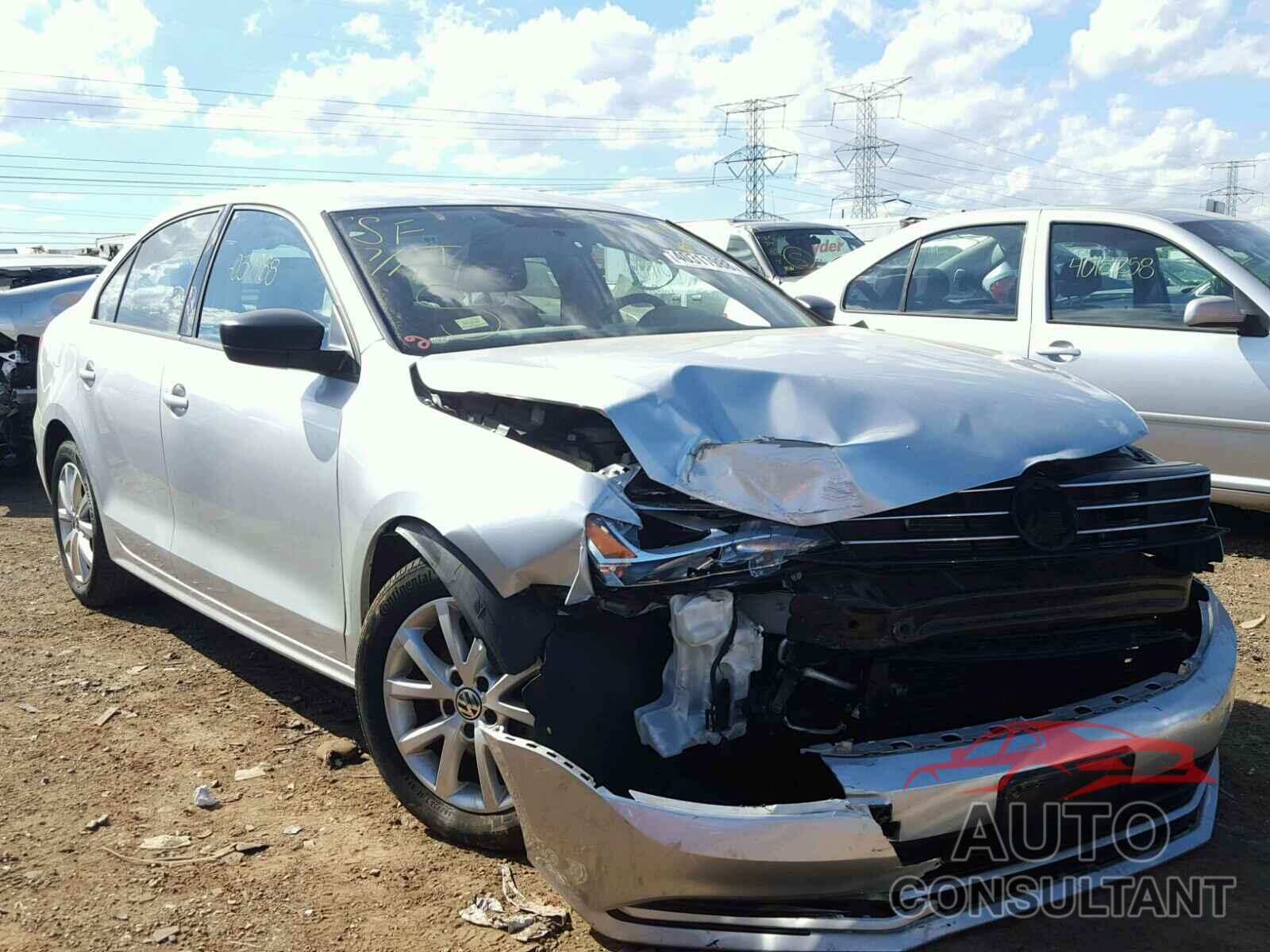 VOLKSWAGEN JETTA 2015 - 3VWD17AJ3FM219519