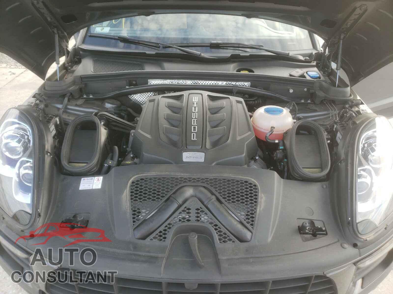 PORSCHE MACAN 2018 - WP1AB2A54JLB35663