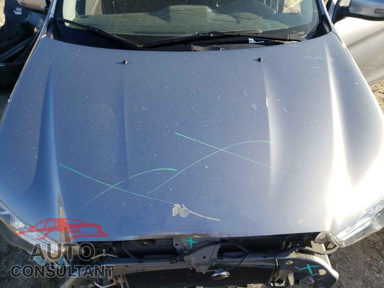 MITSUBISHI OUTLANDER 2018 - JA4AP3AU7JU019913