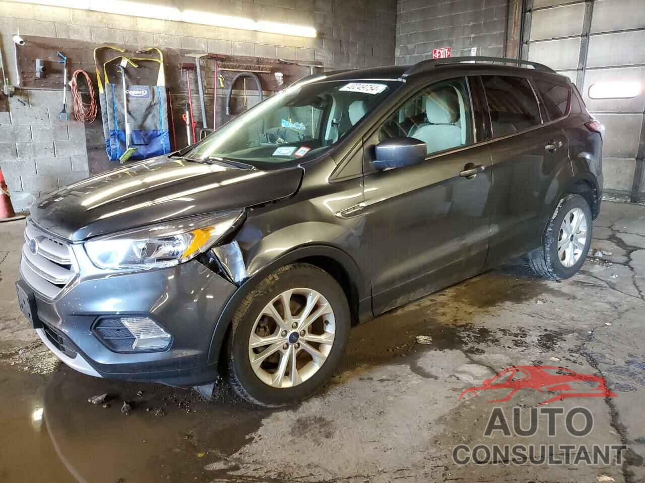 FORD ESCAPE 2018 - 1FMCU0GD2JUB17014