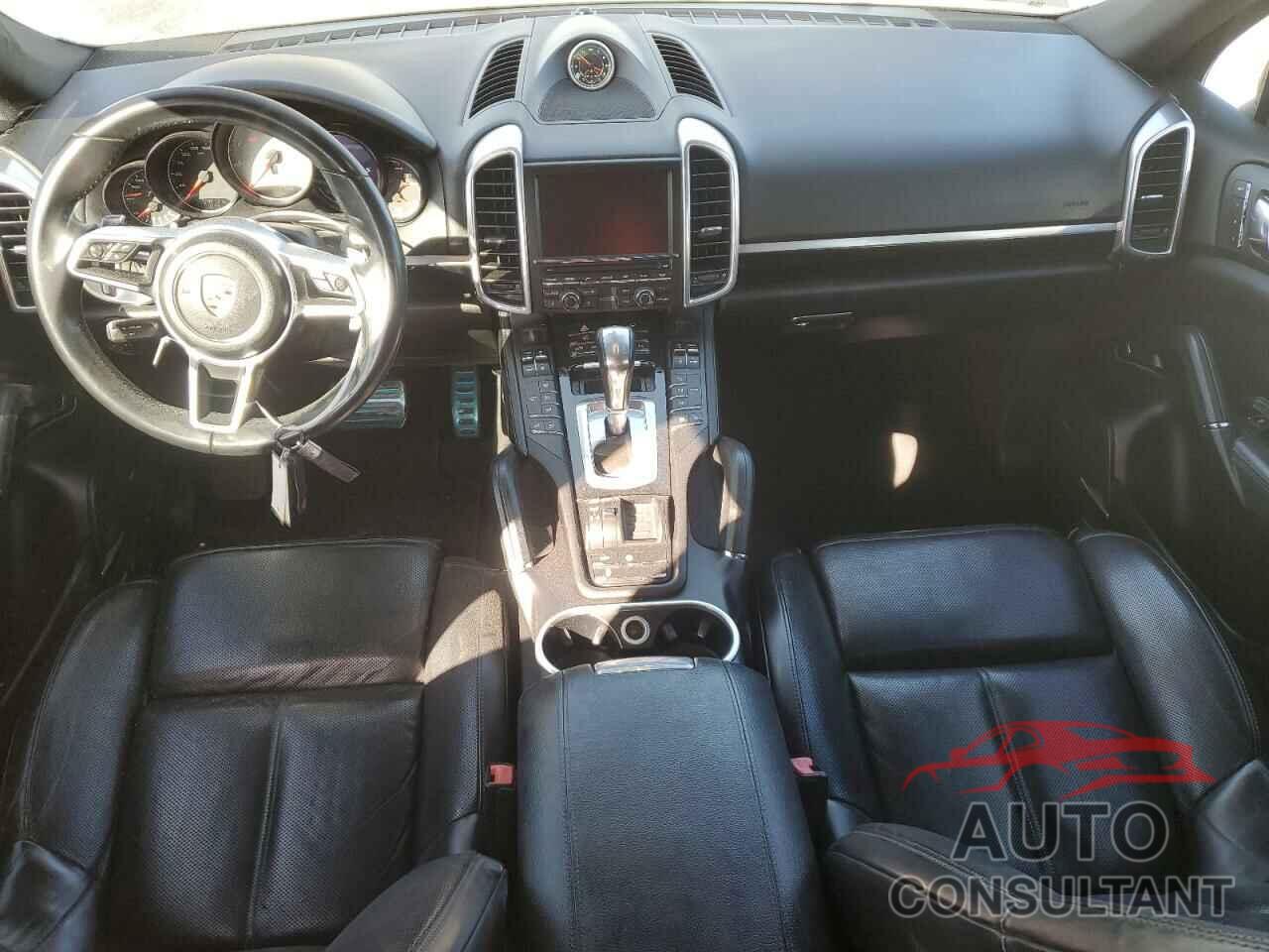 PORSCHE CAYENNE 2016 - WP1AB2A28GLA93772