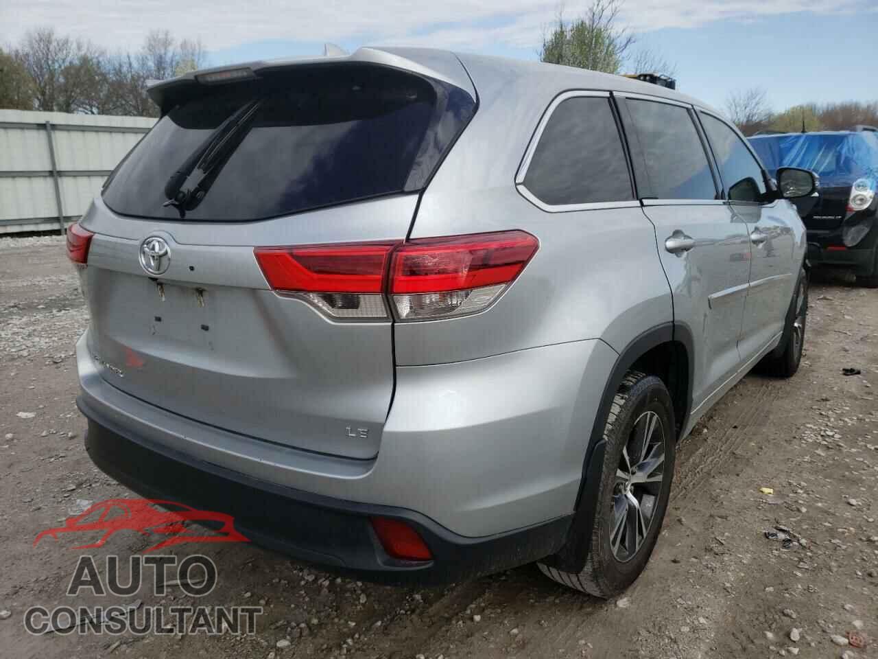 TOYOTA HIGHLANDER 2018 - 5TDZZRFH8JS247733