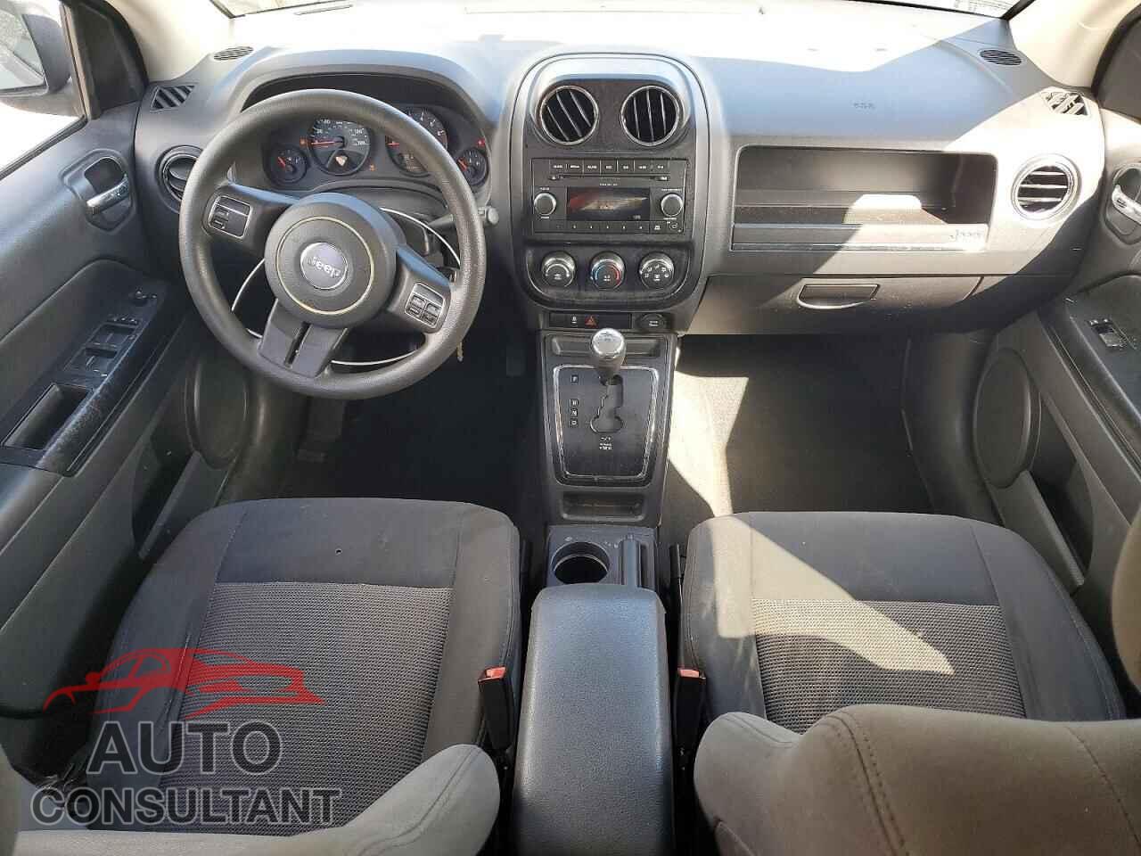 JEEP COMPASS 2011 - 1J4NT1FB5BD215892