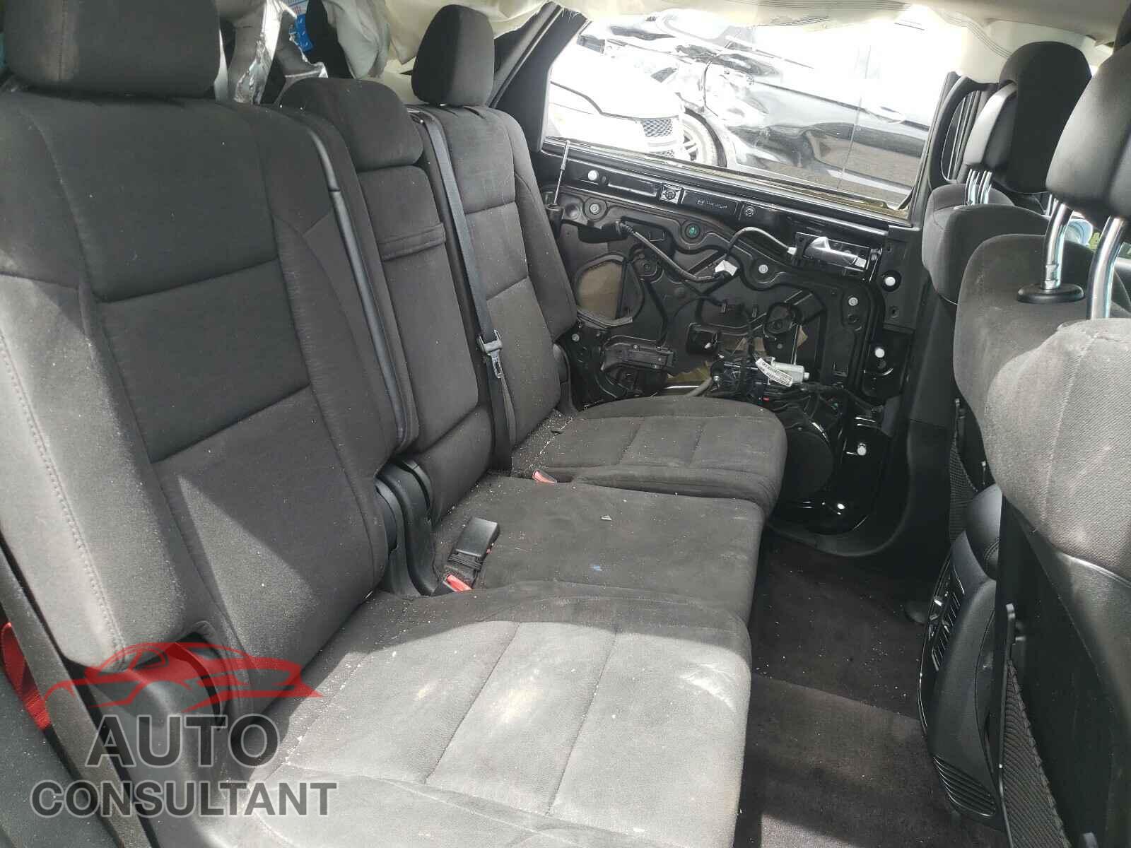 DODGE DURANGO 2018 - 1C4RDJAG7JC276334
