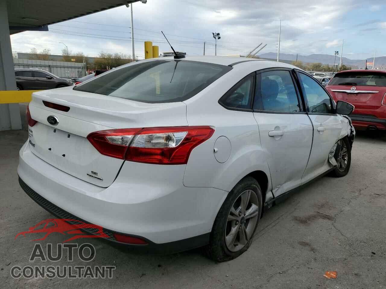 FORD FOCUS 2014 - 1FADP3F28EL228833