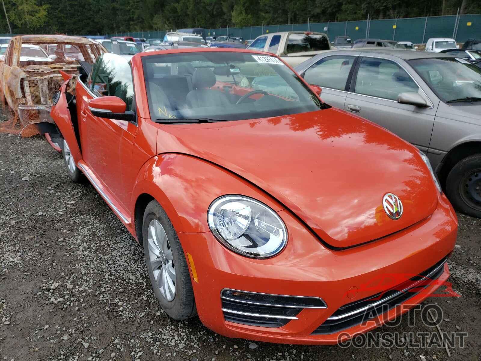 VOLKSWAGEN BEETLE 2019 - 3VW5DAAT5KM505439