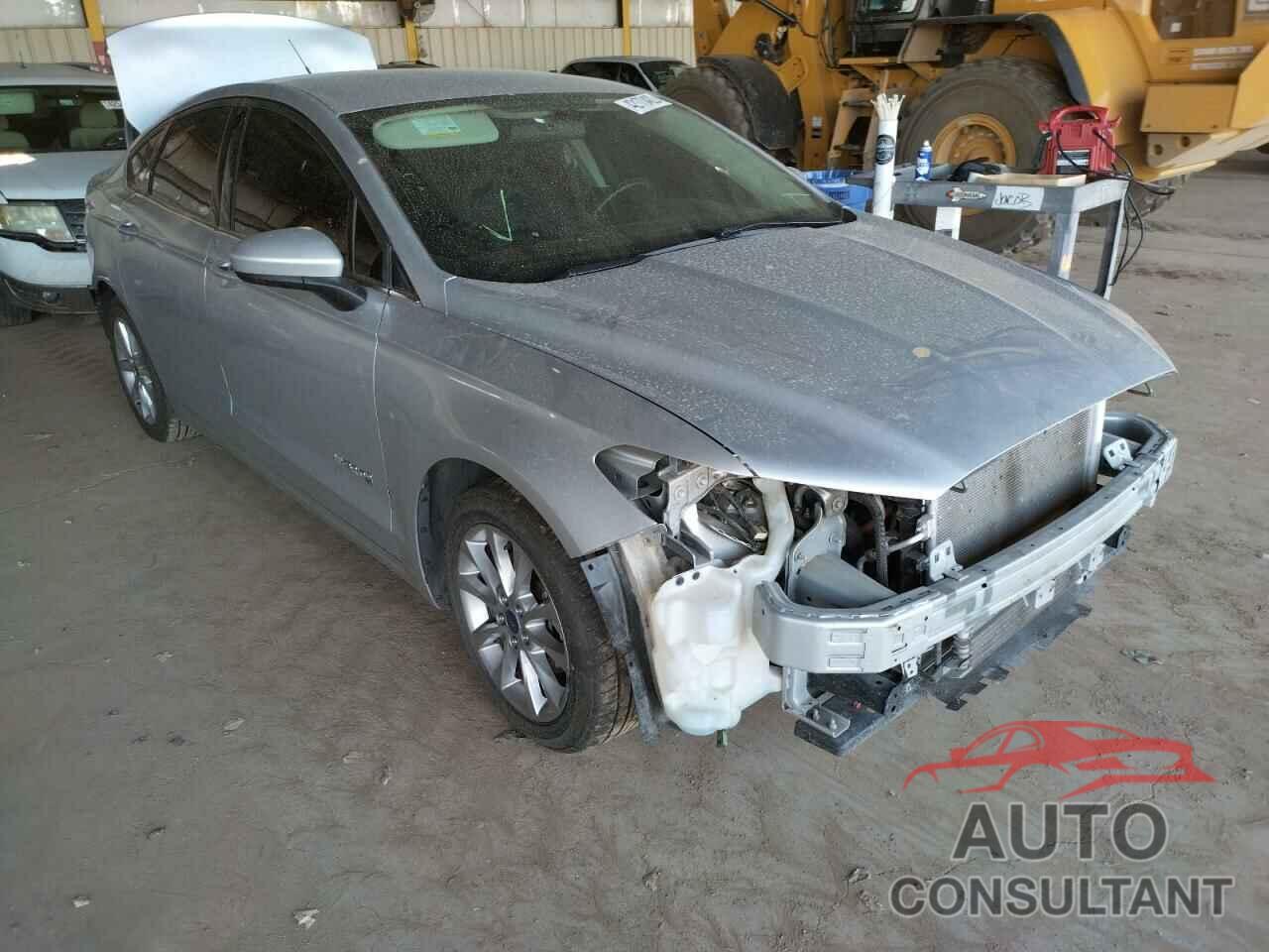 FORD FUSION 2017 - 3FA6P0LU6HR324043
