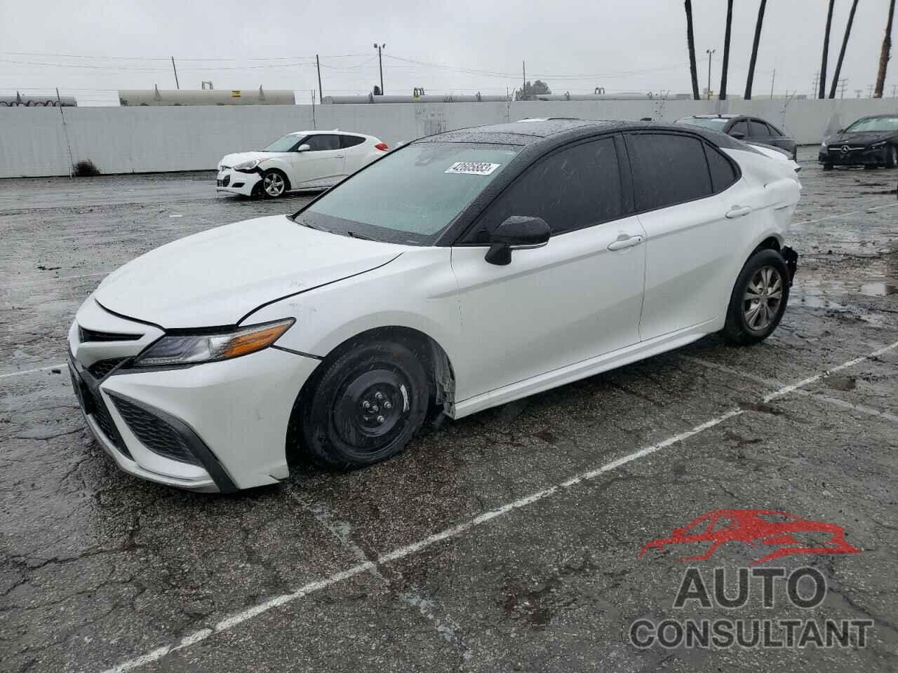 TOYOTA CAMRY 2021 - 4T1KZ1AK6MU054644
