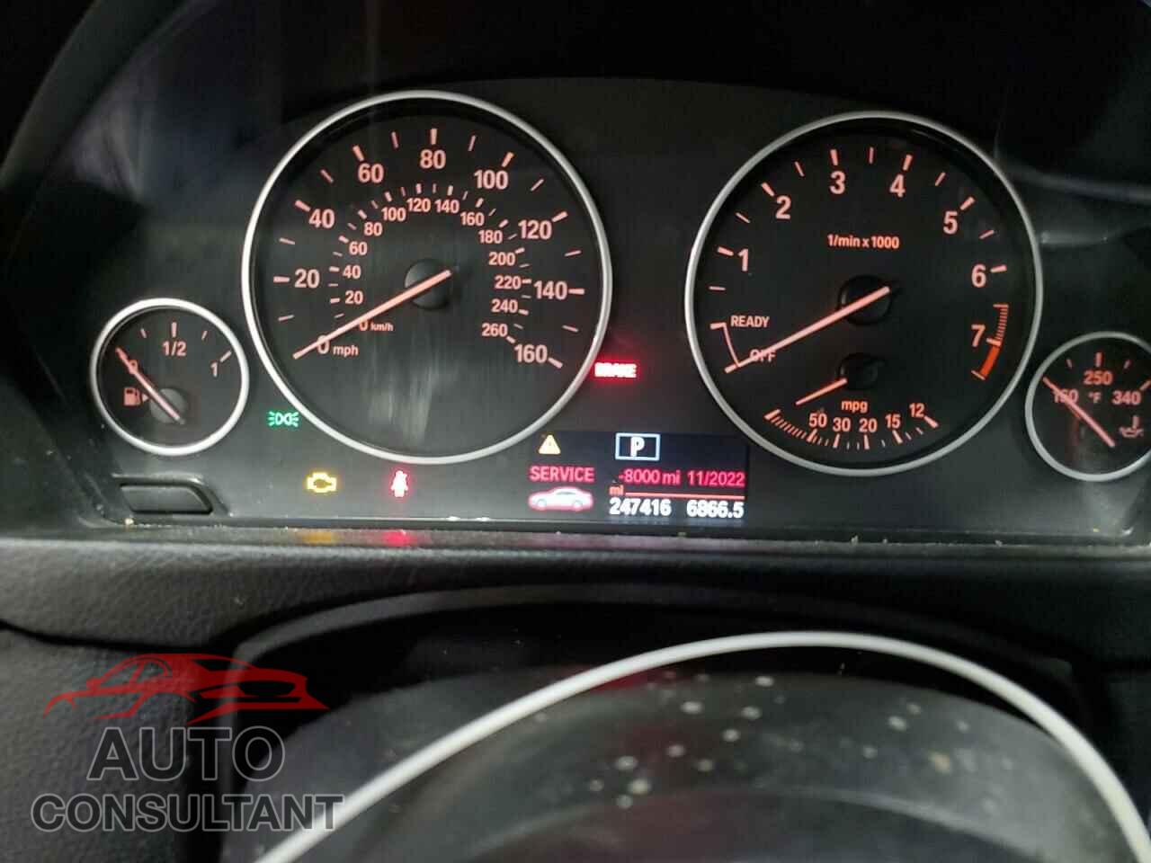 BMW 3 SERIES 2015 - WBA3C3C59FK201080