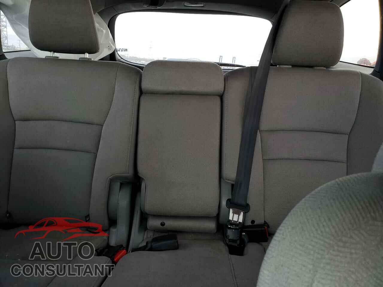 HONDA PILOT 2021 - 5FNYF5H32MB016740